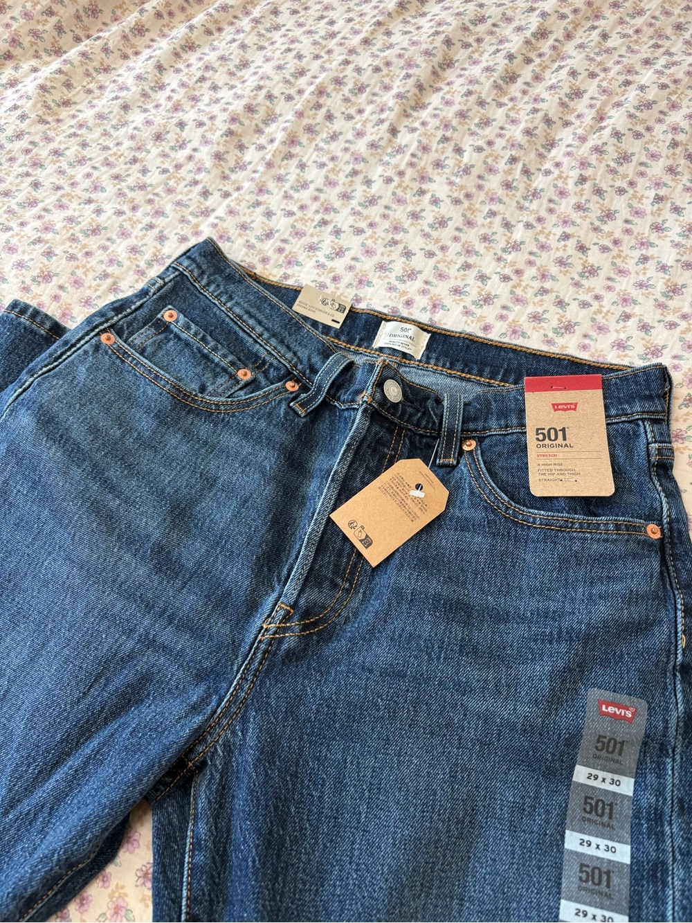 Levi's 501 High-Rise Straight Jeans in Blue Denim